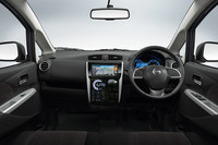 「日産デイズ ハイウェイスター」のインテリア。