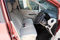 「eKワゴンG」のフロントシート。