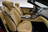 新型メルセデス・ベンツSLがフォトデビュー！の画像