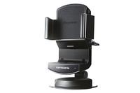 ナビクレイドル本体。この中にGPSレシーバー、3Dハイブリッドセンサーが内蔵されている。ドコモのスマートフォン専用設計だから、ガタツキもなくきちんと固定される。