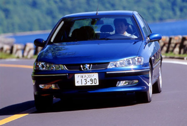 【スペック】全長×全幅×全高＝4600×1780×1430mm/ホイールベース＝2700mm/車重＝1340kg/駆動方式＝FF/2.2リッター直4DOHC16バルブ（158ps/5650rpm、22.1kgm/3900rpm）/車両本体価格＝317.0万円（テスト車＝同じ）