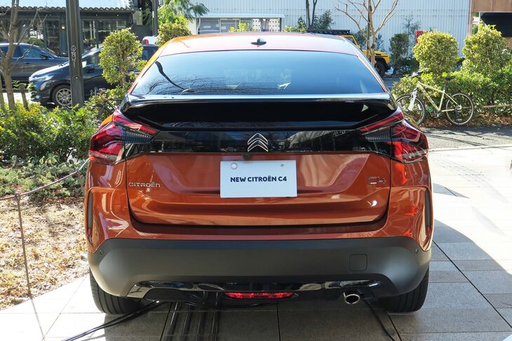 シトロエンC4シャイン（リア）