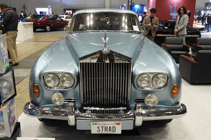 ロールス・ロイス・シルバークラウドIIIフライングスパー バイ マリナー パークウォード（1966年／STRAD＆Co.）