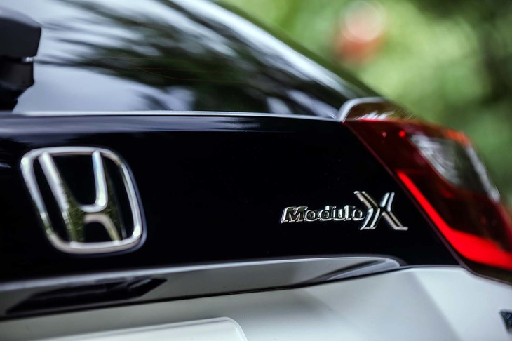 これまで軽やミニバン、SUVも開発された「モデューロX」シリーズ。「フィット」ベースのモデルは今回が初となる。