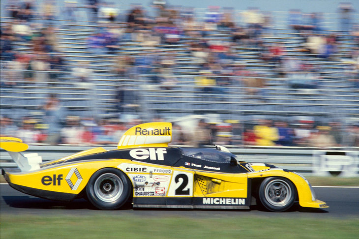 1978年のルマン24時間レースで優勝した「アルピーヌ・ルノーA442B」。