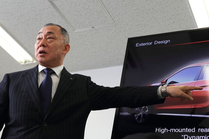 三菱自動車が「エクリプス クロス」で追求しているのはエレガントさではない。「モダニティー、そして研ぎ澄まされたイメージです」と國本氏は語る。