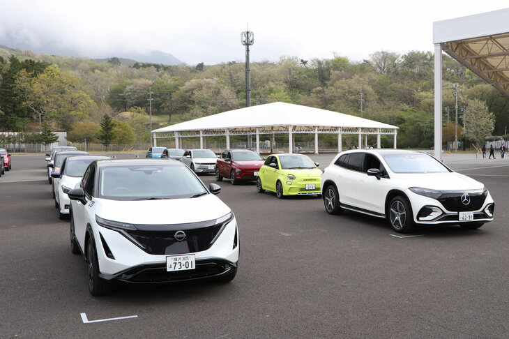 EVの車種も増えてきたことで盛り上がりをみせていたのが、電動車試乗会「EV＋エクスペリエンス」。日本で販売される主要なEVが集結。変わり種として、「アバルト500e」とBMW M初の電動化モデル「BMW XM」が参加していた。将来の「EVのある生活」を想像する、いい機会になったのではないだろうか。