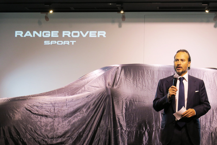 発表会では、日本におけるランドローバー車のバックオーダーの状況についても説明。サプライチェーンの混乱による長い納車待ちについて、ハンソン社長は「解消へ向け最善の努力をしている。長くお待たせしてしまい、お客さまには申し訳なく思っている」と語った。