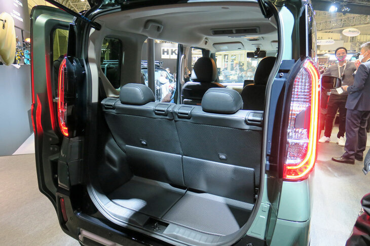 三菱デリカミニTプレミアム