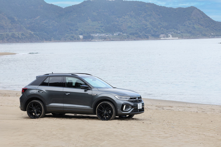 フォルクスワーゲンTロックTDI 4MOTION Rライン ブラックスタイル