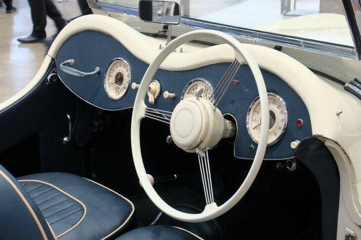 ALVIS 1.9L TB14 Roadstar（1950年）