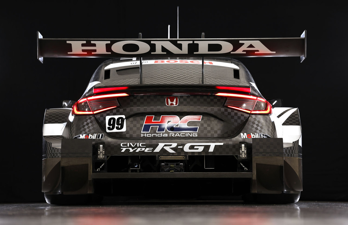 ホンダのニューマシン「CIVIC TYPE R-GT」登場 SUPER GT参戦に