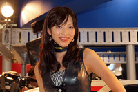 東京オートサロン2011コンパニオン名鑑10