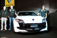 高級＆快適志向の「ルノー・メガーヌRS」発売