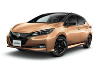 2017年にデビューした2代目「日産リーフ」。2019年には容量62kWhの駆動用リチウムイオンバッテリーと最高出力218PSのモーターを搭載した「リーフe＋」も登場した。