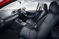 ベーシック仕様向けのインテリア。