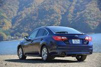 スバル・レガシィB4（4WD/CVT）／レガシィアウトバック リミテッド（4WD/CVT）【試乗記】の画像