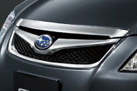 「スポーティフロントグリル」