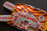 イギリスといえば【その2】。タノックスのチョコウエハース。創業1890年だから、モデルとなった少年はすでに他界している可能性が高い。