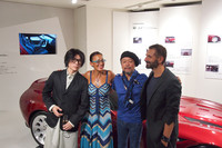 左からTAKUYA氏、フィアット クライスラー ジャパン・マーケティングディレクターのティツィアナ・アランプレセ氏、原田則彦氏、エンニョ・カパサ氏。