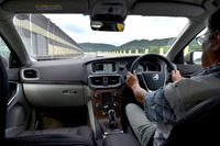 九州からの帰路、クルーズコントロール機能を試しつつ、東へと進む。
    