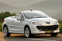 【パリショー2006】「プジョー207」にCC登場か!?の画像