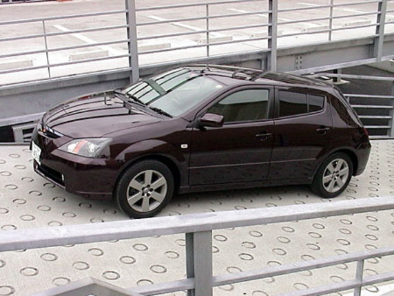 【スペック】全長×全幅×全高＝4385×1720×1430mm/ホイールベース＝2600mm/車重＝1190kg/駆動方式＝FF/1.8リッター直4DOHC16バルブ（190ps/7600rpm、18.4kgm/6800rpm）/車両本体価格＝205.0万円（テスト車＝231.8万円）