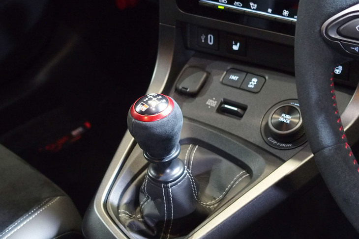 GR×GROW Design GRカローラ