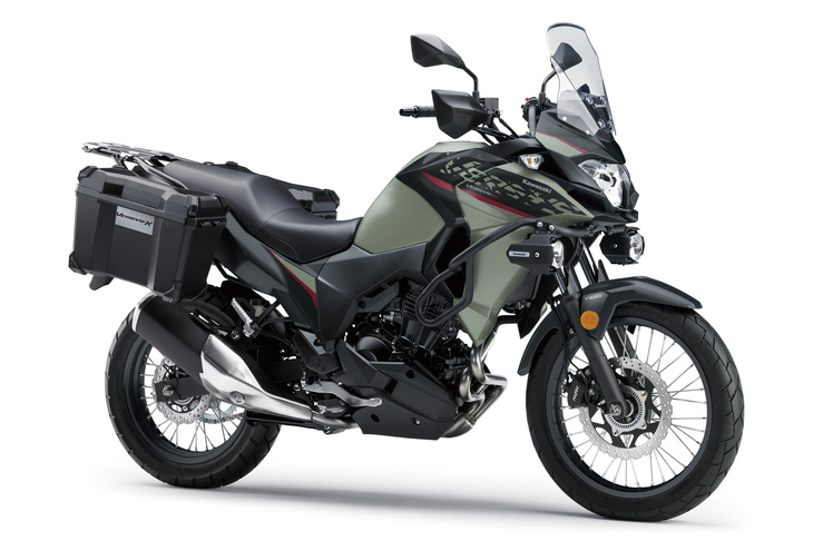 カワサキのアドベンチャーツアラー「ヴェルシス250Xツアラー」も2023年モデルが最後。ホームページには「次年度モデル以降の国内導入予定はございません」の悲しい文字が……。