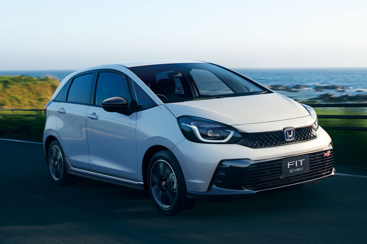 「ホンダ・フィット」には2022年に走りのグレード「RS」が追加設定。次はもう一歩踏み込んだ「タイプR」を期待したいところだ。