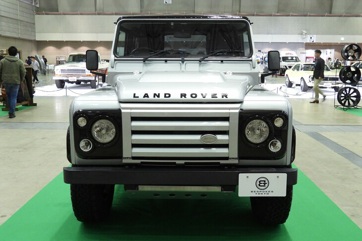 ランドローバー ディフェンダーX-Tech 2.4 TDCI（2012年）／BESPOKES TOKYO