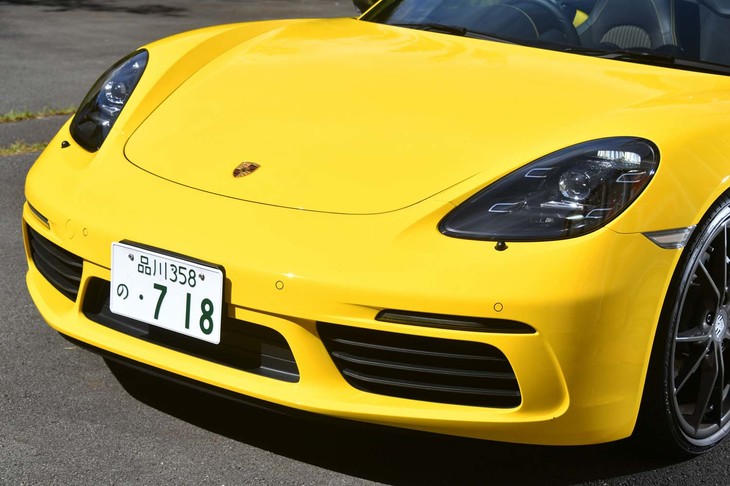 ポルシェ718ボクスターT