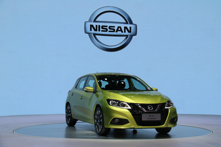 「日産ティーダ」。中国の若者世代に訴求するデザインを目指すとともに、「日産インテリジェント・モビリティ・ビジョン」を実現したという。
