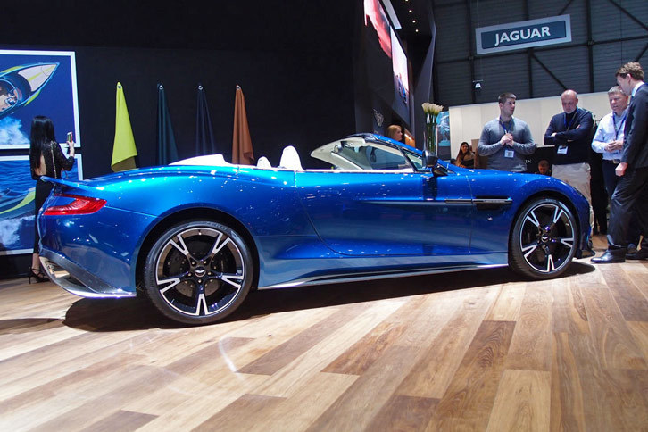 アストンマーティン・ヴァンキッシュS ヴォランテ