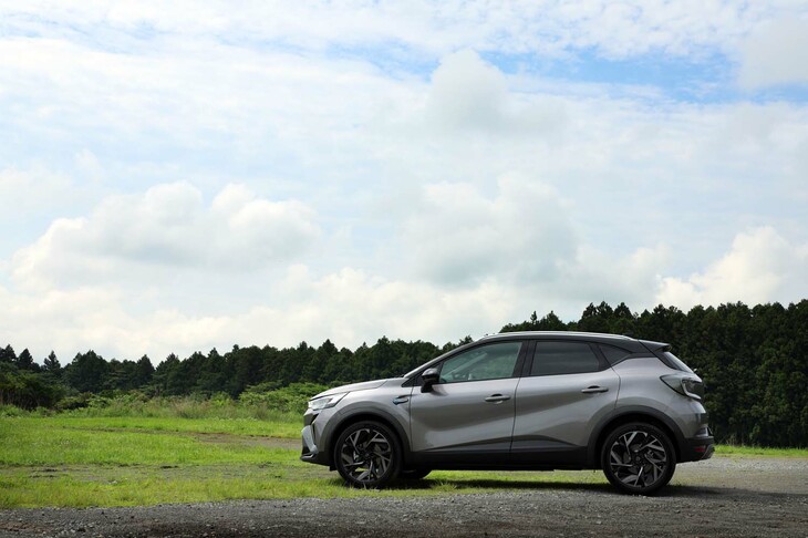 ラインナップは全3種類。マイルドハイブリッドでは試乗車の「エスプリ アルピーヌ」に加え、ベーシックな「テクノ」も選択可能だ。