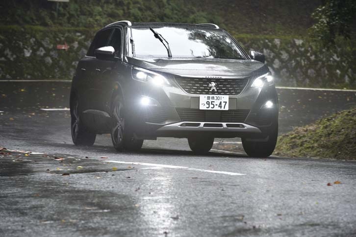 プジョー5008GT BlueHDi