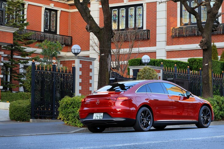 メルセデス・ベンツEQE350＋