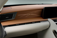 「レクサスLC」一部改良　走りを高めた特別仕様車“ピナクル”も登場の画像