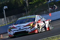 No.31 TOYOTA PRIUS apr GT（嵯峨宏紀／平手晃平）はGT300クラスの予選7から2位でフィニッシュした。