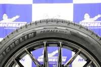 サイズ展開は205/70R15から265/50R20までの28サイズ。生産国を北米からアジア（タイ・中国）に変更し、日本までの移送にかかるエネルギーも抑えたとアピールされる。