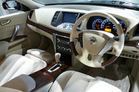 「日産ティアナ」フルモデルチェンジで、進化したモダンへの画像