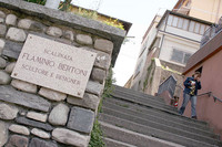 長男レオナルド氏の尽力でヴァレーゼにできた「ベルトーニ坂」。