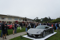 コンクール当日。会場に入ると、まずは各メーカーのコンセプトカーが一堂に会するコーナーが。ポルシェがフランクフルトショーで正式に公開する予定の「918スパイダー」も並んでいた。