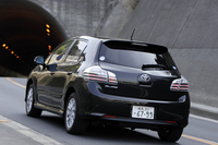 トヨタ・ブレイドG（4WD/CVT）【ブリーフテスト】の画像