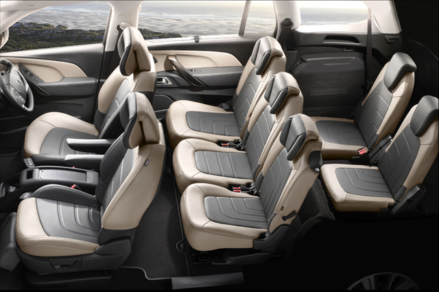 シトロエンC4ピカソ ダッシュ アッパーパネル