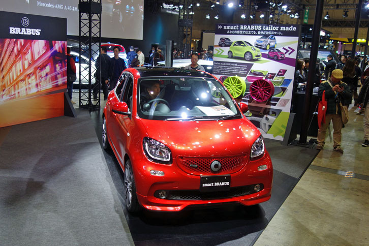 スマートBRABUSフォーフォー エクスクルーシブリミテッド
