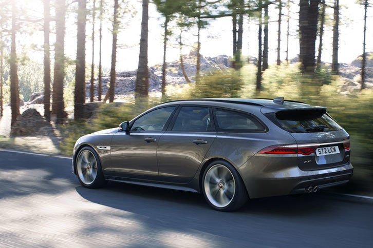 「ジャガーXFスポーツブレイク」