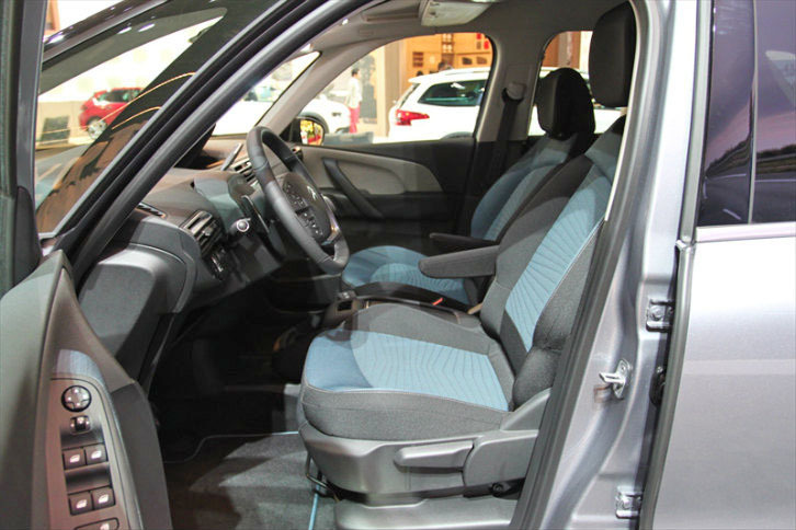 シトロエンC4ピカソ（インテリア）