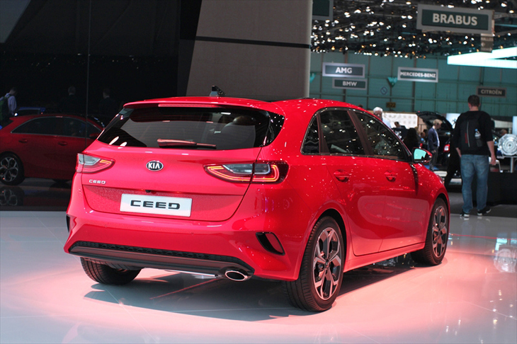 キア・シード（エクステリア）