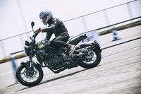 ベネリ・レオンチーノ250